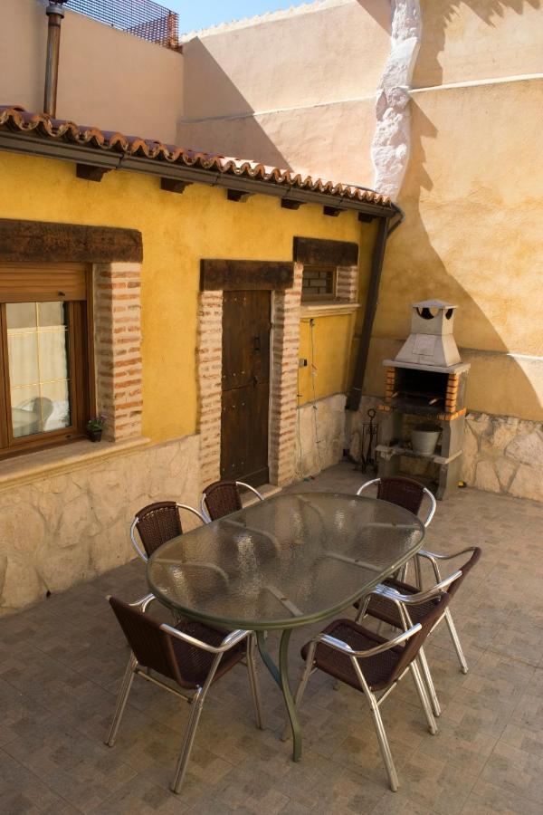 Vivienda Turistica El Caneco Tordesillas Εξωτερικό φωτογραφία